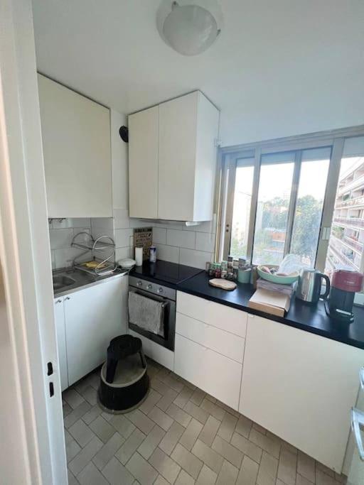 Entiry Apartment, Private Rooms In Paris Exterior foto