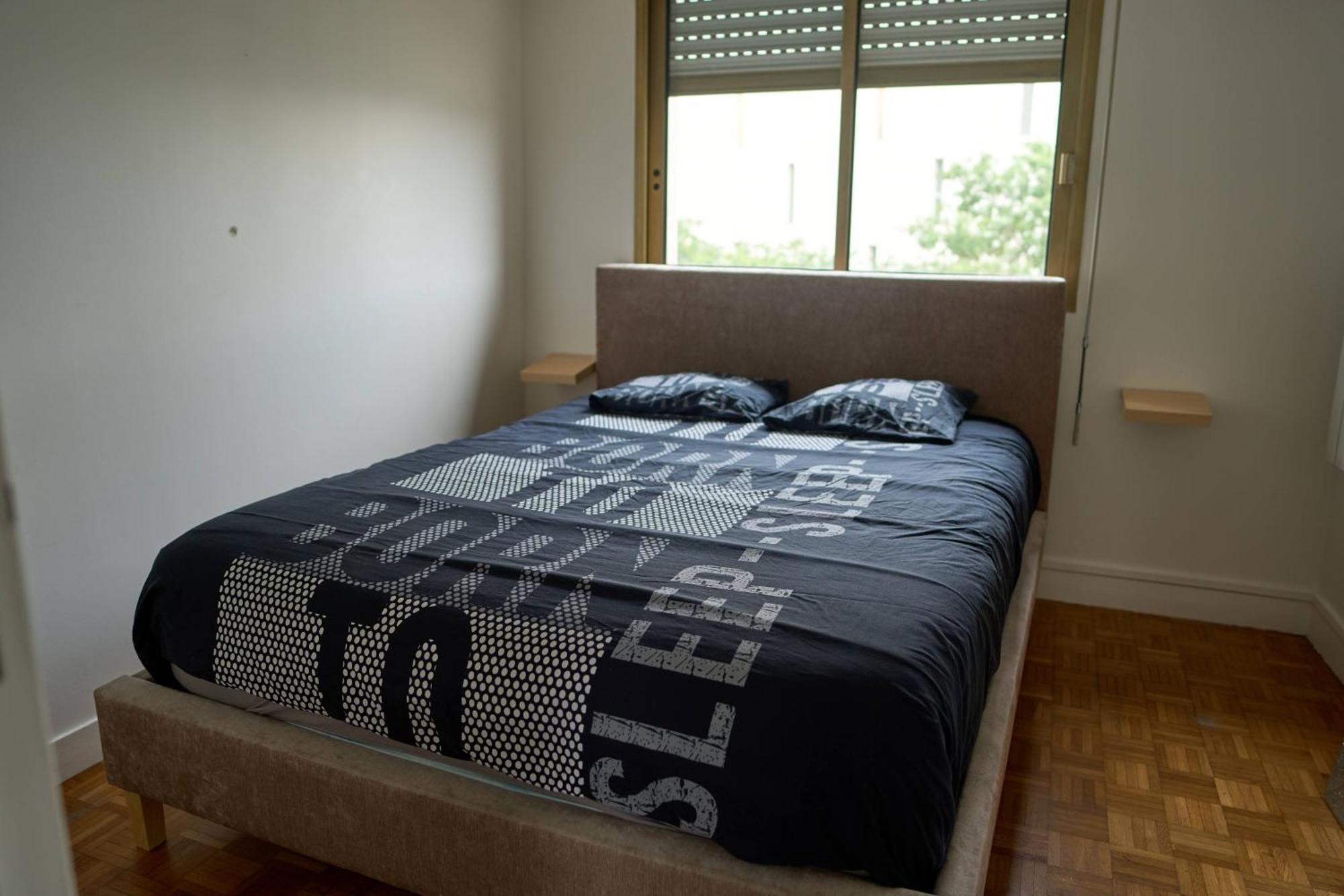 Entiry Apartment, Private Rooms In Paris Exterior foto